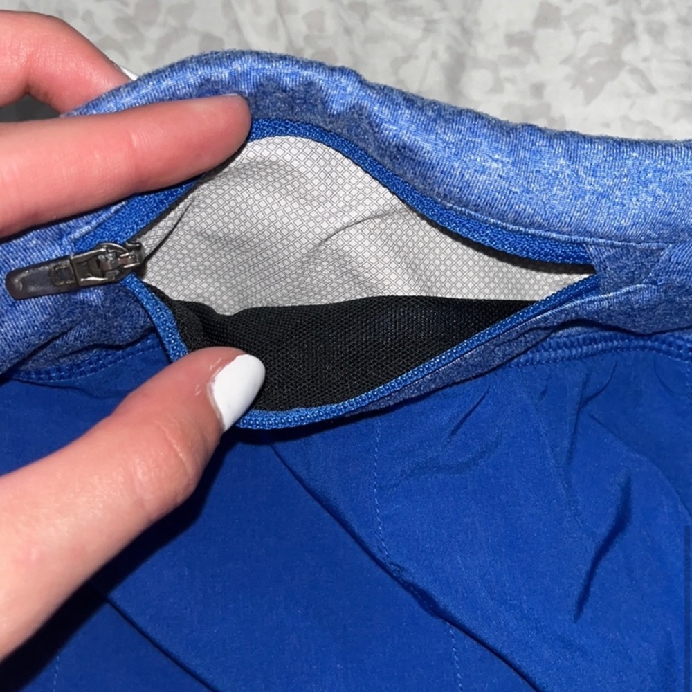 DRI - FIT Nike Shorts - Picture 6 of 7